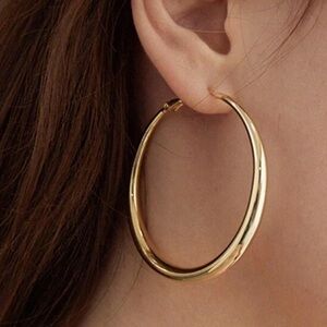 Earrings-Gold Tone Iron Hoops Minimalist Light Circle Earrings, nwt 50